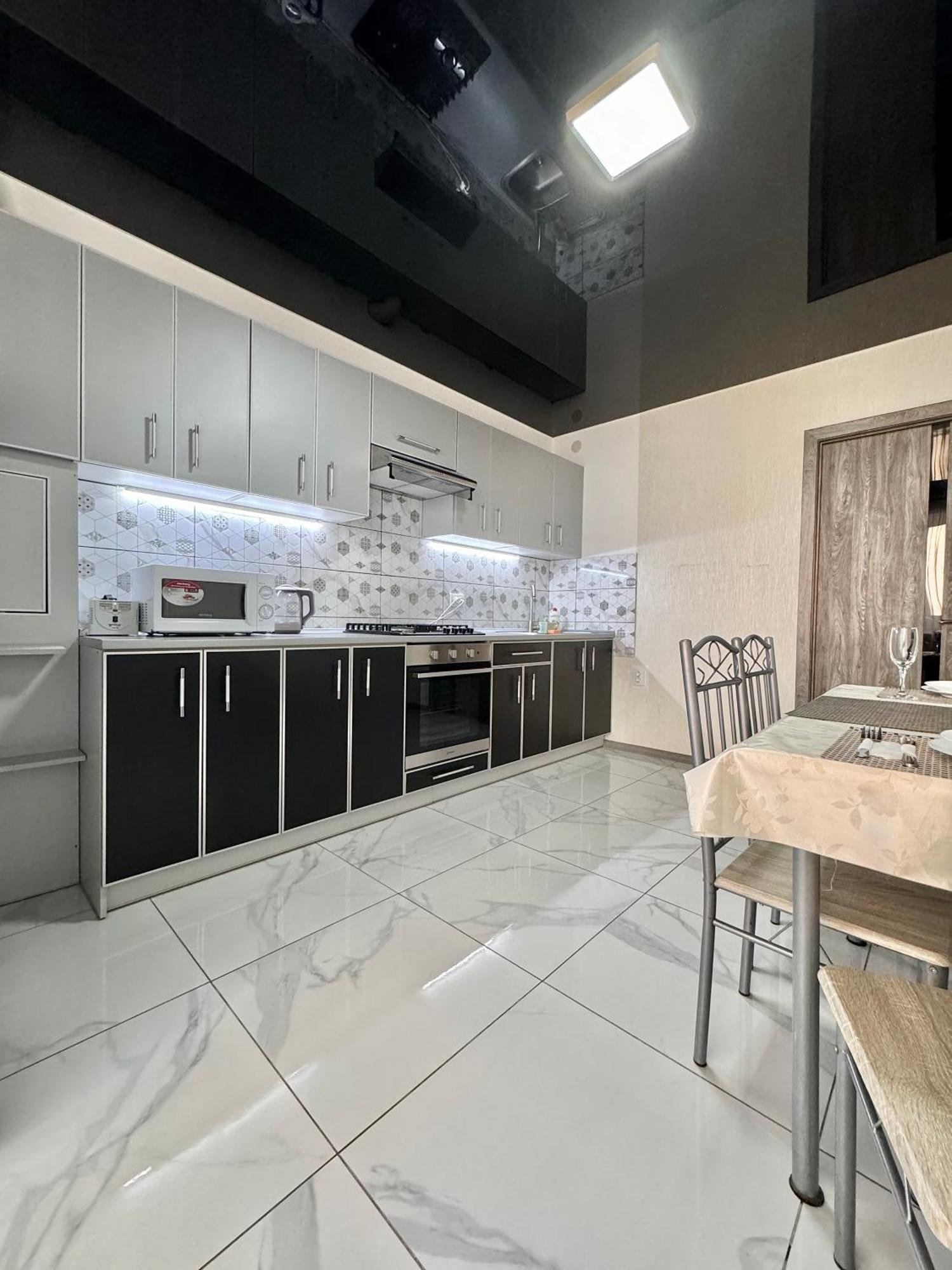 Apartpoltava 2 Окремі Кімнати, Новобудова, Два Великих Ліжка Центр, Корпусний Сад Exterior foto